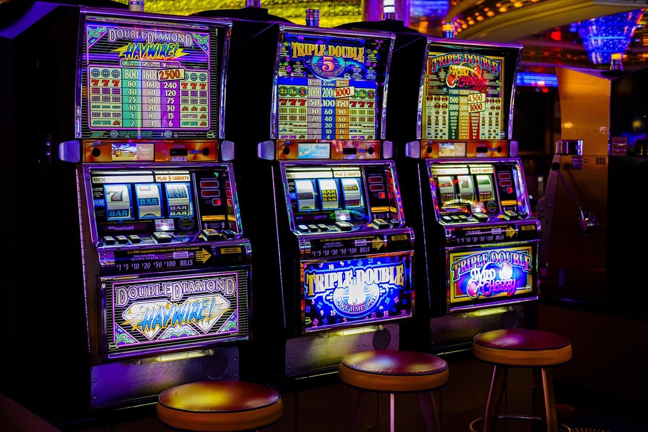 Live blackjack basic strategy chart showing optimal decisions for different hand combinations